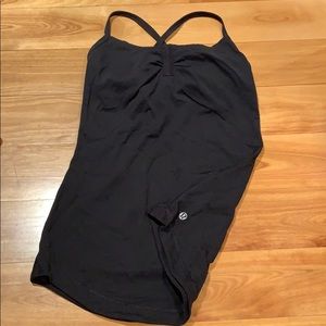 Lululemon tank